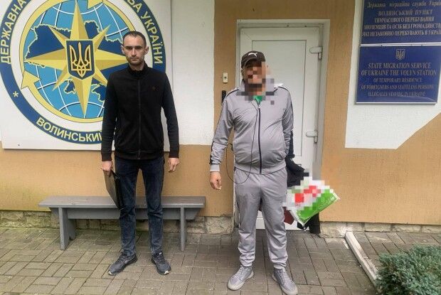Двоє білорусів, які порушили закон, примусово покинули Волинь