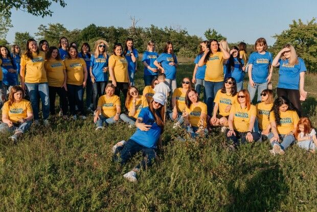 У Рівному відбулась масова фотосесія вагітних