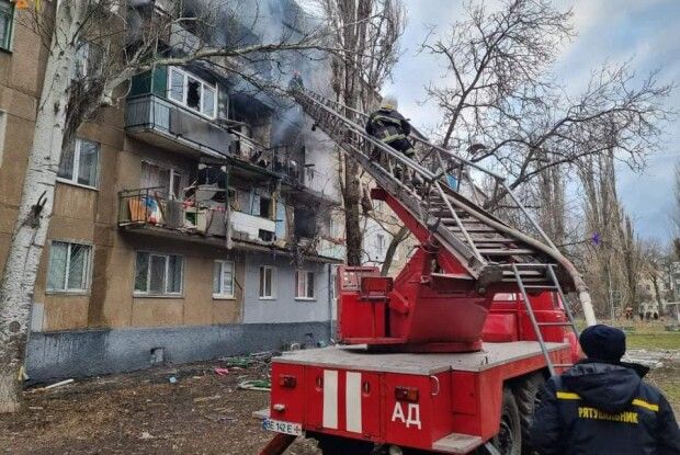 По оселях Миколаєва стріляли вдосвіта. Зі смерчів – ДСНС 