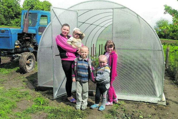 Роботящій сім’ї – ​теплиця від партнерів улюбленої газети