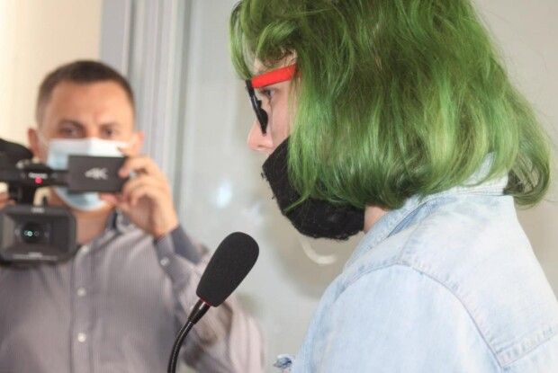 Полтавська нападниця-арбалетниця заявила у суді, що з дитинства піддавалася жорсткому булінгу (Фото)