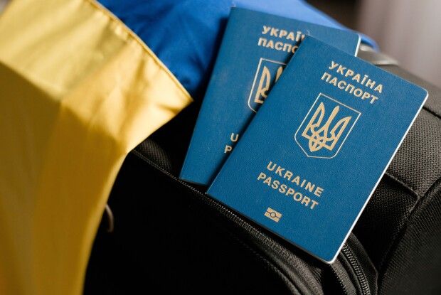 На Волині протягом місяця оформили більше 4 тисяч закордонних паспортів