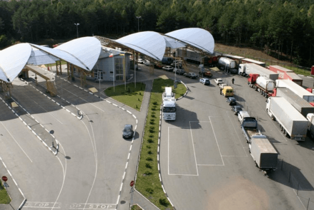 Страйк: роботу пункту пропуску «Ягодин - Дорогуськ» паралізовано