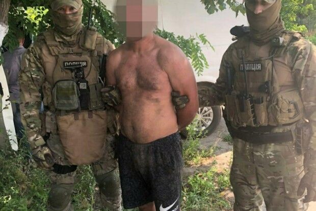 Затримали трьох іноземців за розбійні напади на пенсіонерів  