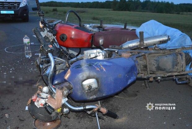 Волинська поліція з’ясовує обставини смертельного зіткнення двох мотоциклів