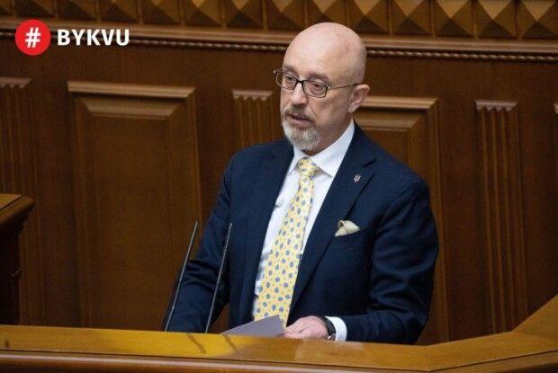 На збільшення зарплат військовим у бюджеті немає грошей, - міністр оборони