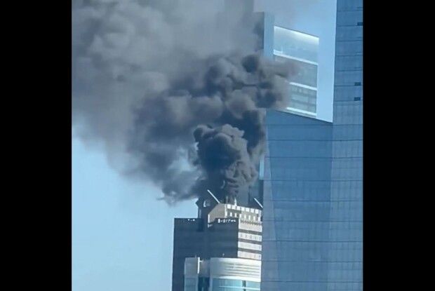 У США спалахнув хмарочос 