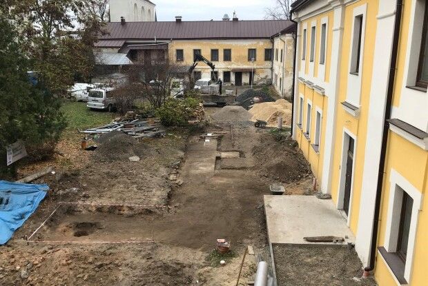 У Луцьку археологи відкопали давній храм