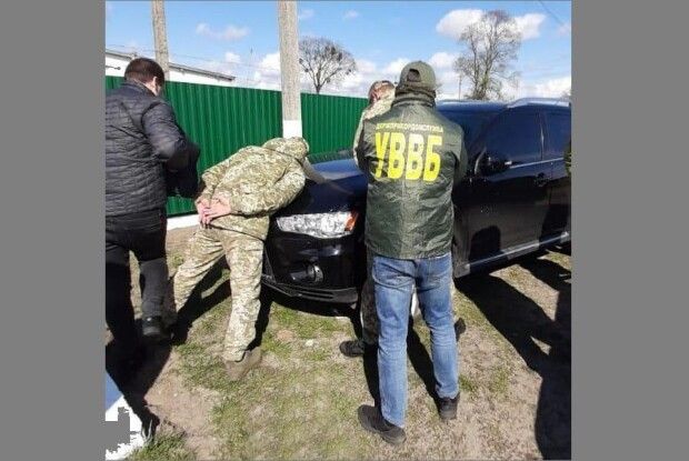У волинському селі на гарячому взяли прикордонника