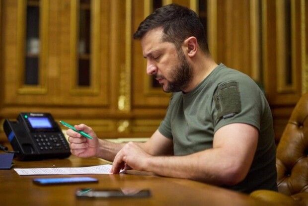 Родина Зеленського торік заробила майже 12,5 мільйона гривень
