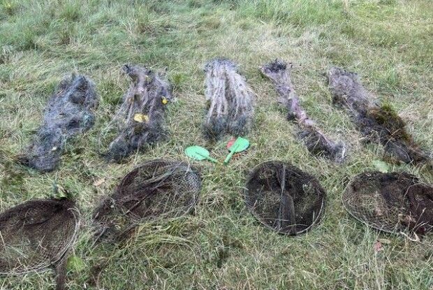 Волинян спіймали під час вилову риби незаконними знаряддями 