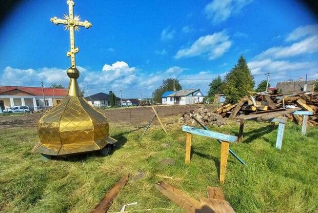 На Рівненщині бензопилами знищили церкву XVIII століття