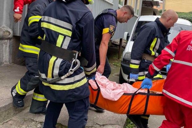 У Луцьку пенсіонерка стала заручницею власної оселі