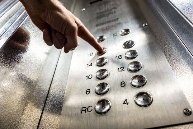  716 рівненських ліфтів потребують капремонту та заміни