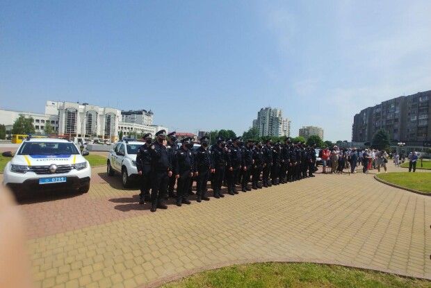 Волинські «шерифи» отримали новенькі авто (Фото, відео)