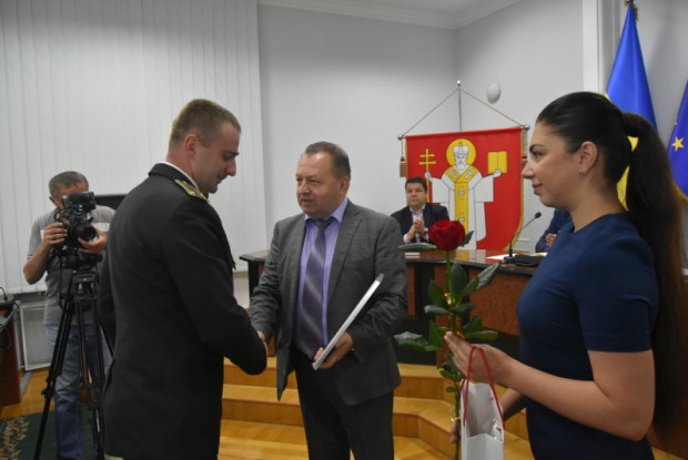 У Луцькій міській раді нагороджували лучан