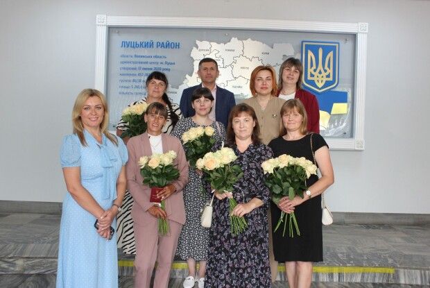 Багатодітні мами з Луцького району отримали почесне звання Героїні
