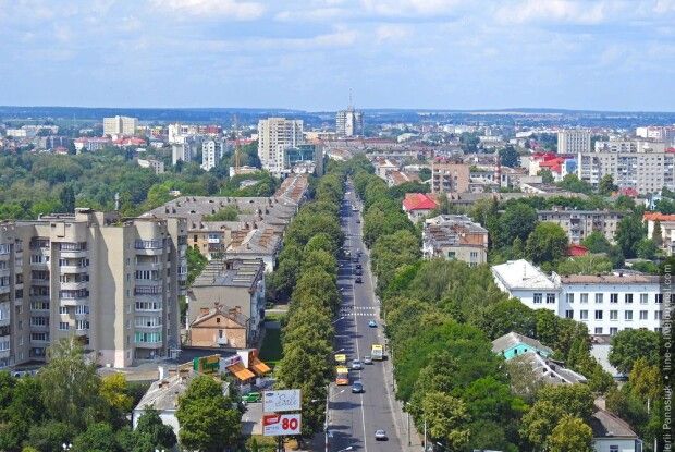 У Луцьку повністю перекрили проспект Волі. Як об’їхати?