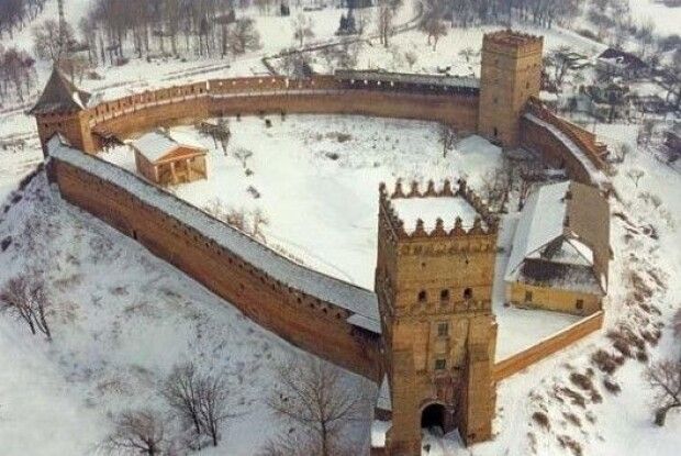 Чи стане Луцький замок  привабливим для туристів? Звернення тих, хто живе біля нього
