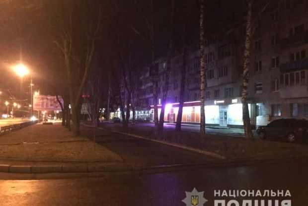 Уркаган з Донецька та 16-річний рівнянин вчинили розбійний напад на Київській