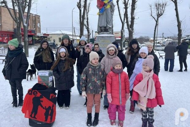 На Волині морозостійкі «Бандерівці» збирають гроші для захисників Маріуполя