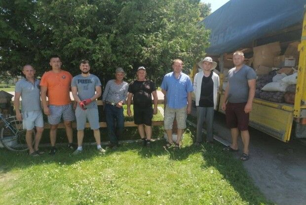 Громада на Волині відправила чергову допомогу військовим (Відео)