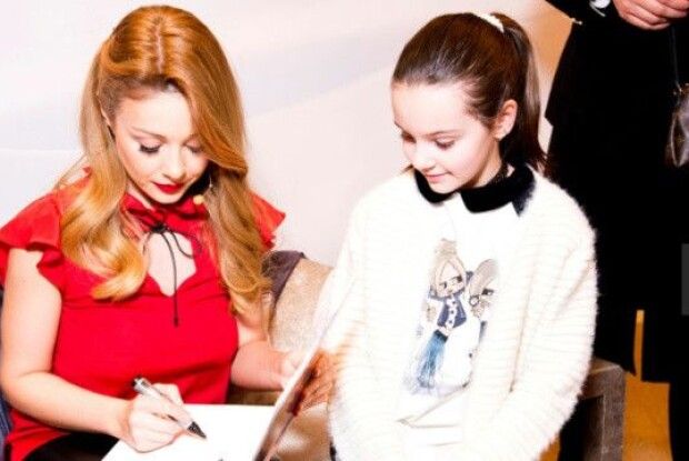 Тіна Кароль випустила різдвяну аудіокнигу для дітей