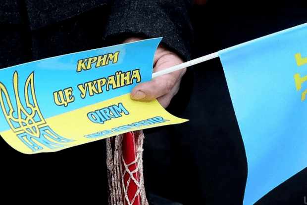 «До Криму вже дістались»: дружина окупанта розповіла, як злякалась ударів ЗСУ  