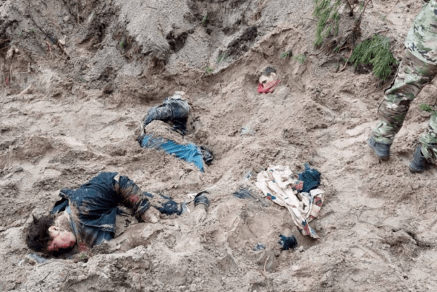 Як росіяни у Бучі розстріяли велосипедиста (Відео)