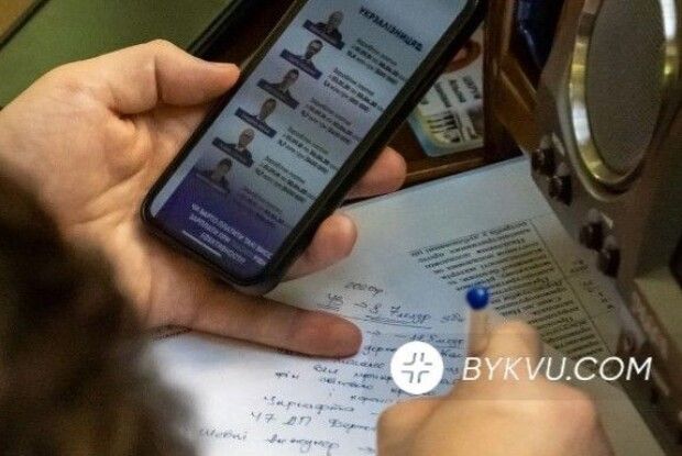 Відомий антикорупціонер за чотири місяці заробив у наглядовій раді «Укрзалізниці» 1,4 млн гривень