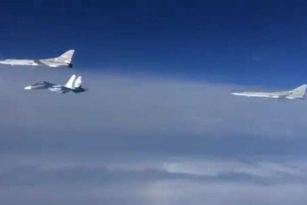 Росія відправила стратегічні бомбардувальники на білорусько-польський кордон
