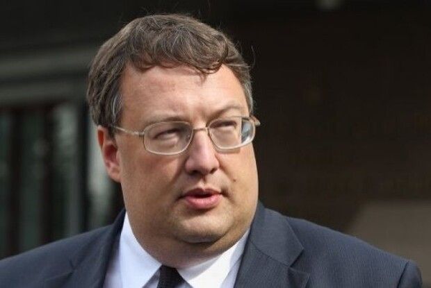 Росіянин, якого затримала СБУ, хотів отруїти їжу в наметах протестувальників під Верховною Радою і спалити авто Геращенка