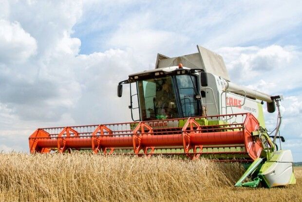 "Рать" жнивує на відмінно!