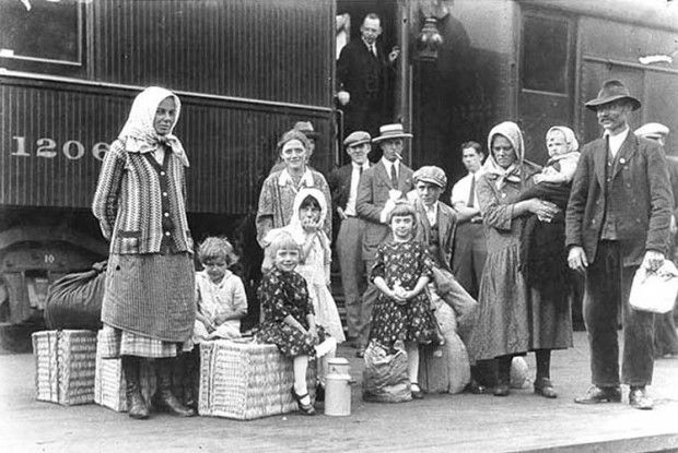 Чому нащадки українських емігрантів у Канаді вимовляють слово «корчі» без акценту?