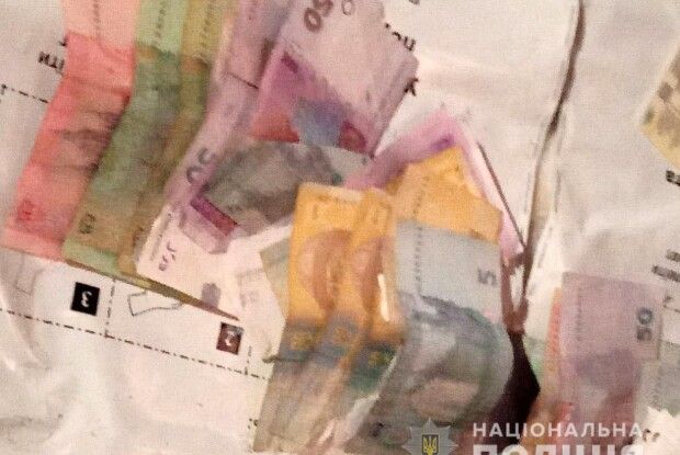 У Луцьку п’яний водій наполягав на хабарі дрібними грішми