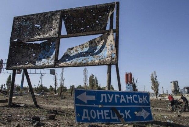 Ватажок бойовиків «ДНР» погрожує знищити позиції ЗСУ, Україна терміново скликає переговори у Мінську