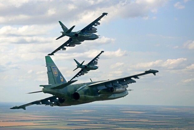 У небі над Рівненщиною працює українська авіація