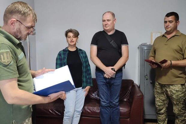 Рідним полеглого 23-річного сапера вручили його посмертну нагороду