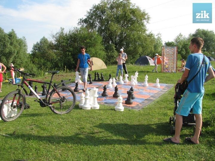  Такий фестиваль - це можливість зібрати гроші на спортивно-туристичну школу у селі Березина.