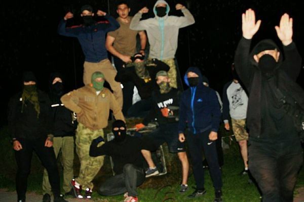 Невідомі патріоти передають вітання всім сепарам і ваті міста!