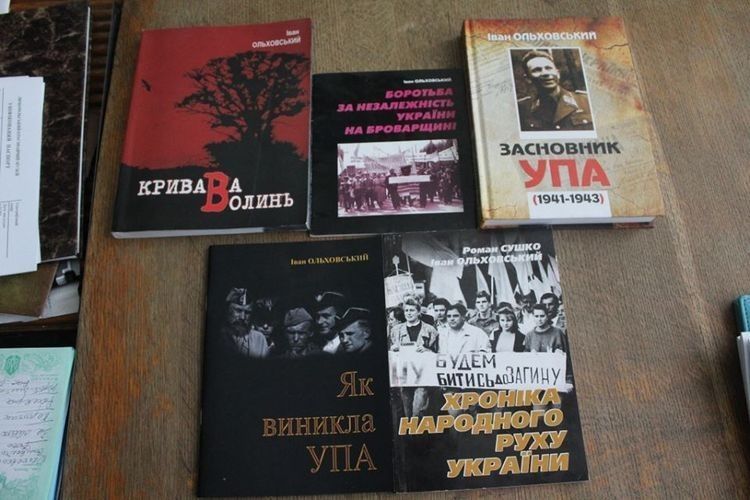 Іван Ольховський – автор багатьох книжок.