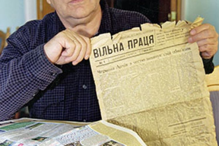 ВІКНО РУБРИКИ: Чесний Хрест журналістської долі