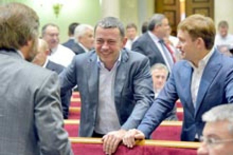 Сергій МАРТИНЯК: «ДЕПУТАТ ПОВИНЕН ДБАТИ ПРО ГРОМАДУ ТА КЕРУВАТИСЬ ЇЇ ІНТЕРЕСАМИ»*