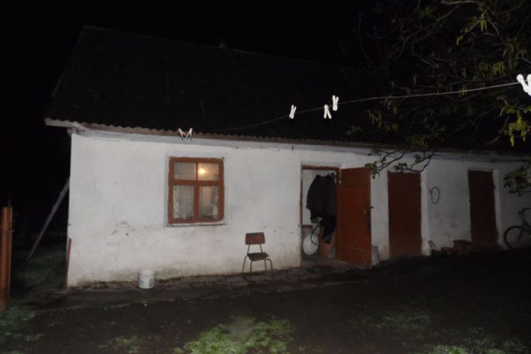 Горілку пили, й одне-одного били – аж допоки жінка не потрапила в реанімацію
