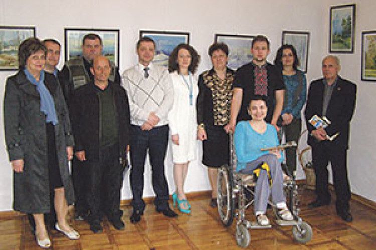 ДРЕВНІЙ КОРЕЦЬ ПРИВІТАВ ВОЛИНСЬКУ ХУДОЖНИЦЮ