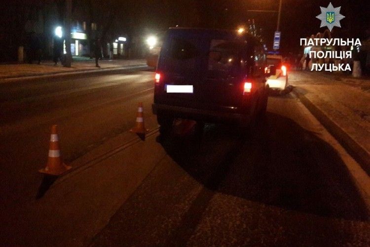 На проспекті Волі у Луцьку пані «під градусом» «збила» автівку