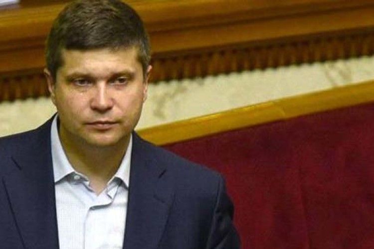 Парламентаря на рік позбавили водійських прав