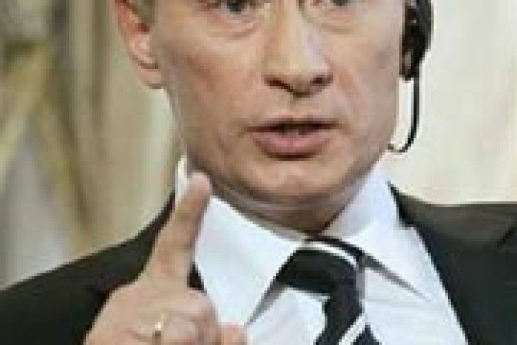 ПУТІН ВЧИТЬ НАС ДЕМОКРАТІЇ