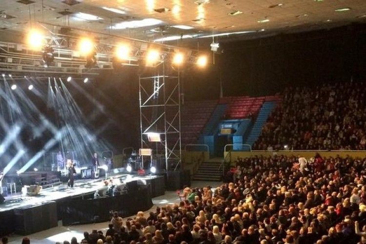 Лара Фабіан «врізала дуба» на сцені в Одесі