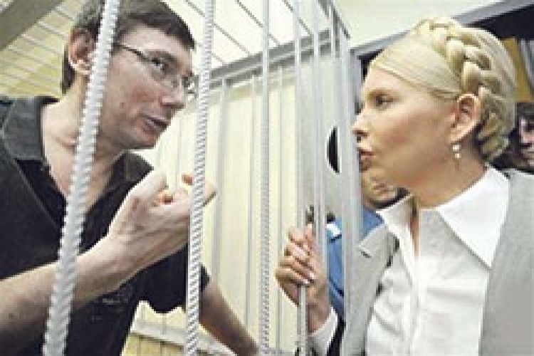 ЛУЦЕНКО НЕ ПИСАВ ПРО ЗВІЛЬНЕННЯ ТИМОШЕНКО